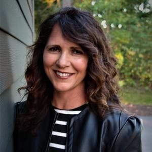 Meet your Posher, Jeannette